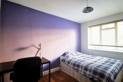3 bedroom apartment to rent, 123 Finborough Road, Chelsea, London, SW10