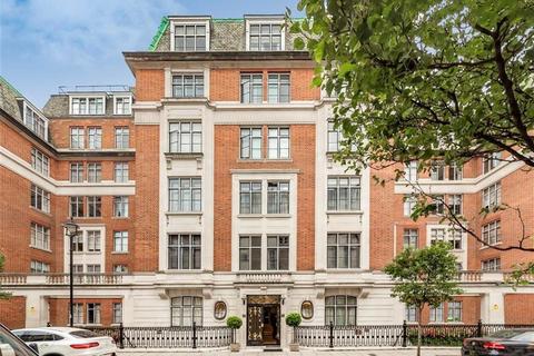 2 bedroom flat to rent, Hallam Street, London W1W