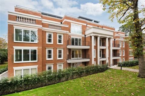 3 bedroom apartment for sale, Gower Road, Weybridge, Surrey, KT13