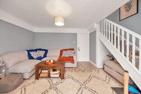 2 bedroom terraced house for sale, Barry Lynham Drive, Newmarket CB8