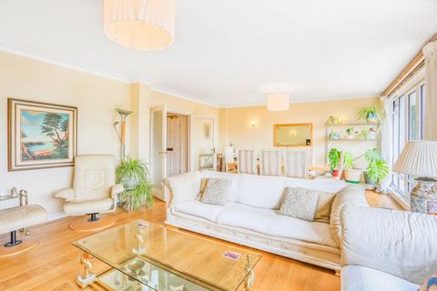 3 bedroom apartment for sale, Kenbrook House, Kensington High Street, London, W14
