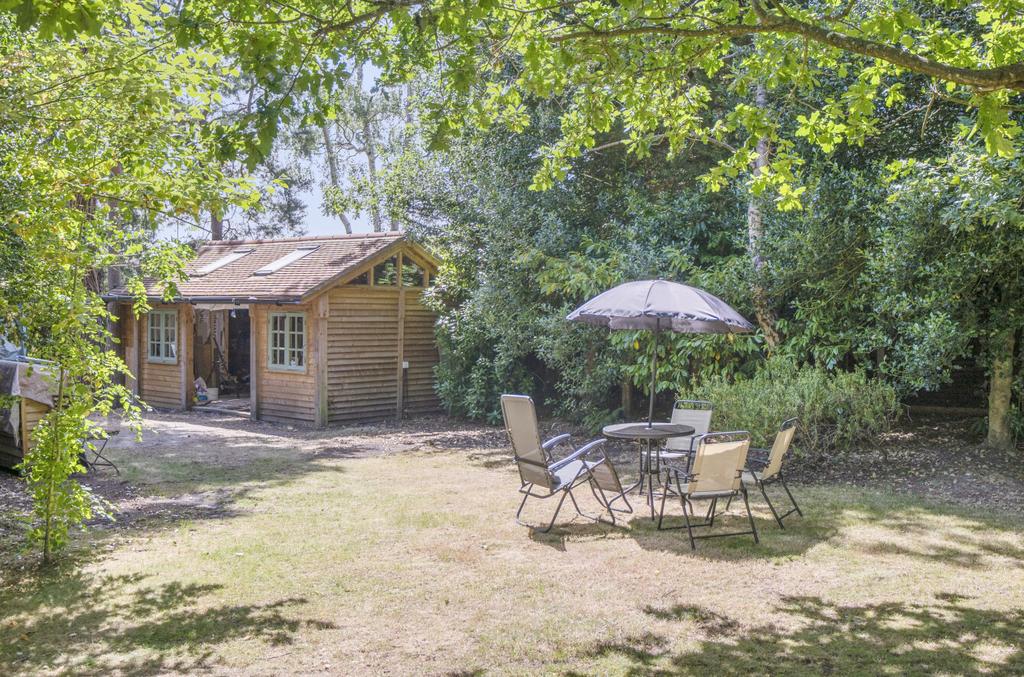 1318756-6-6867f53...