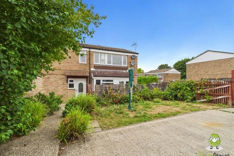 63a Cleveland Close, Basingstoke, RG22 5AW