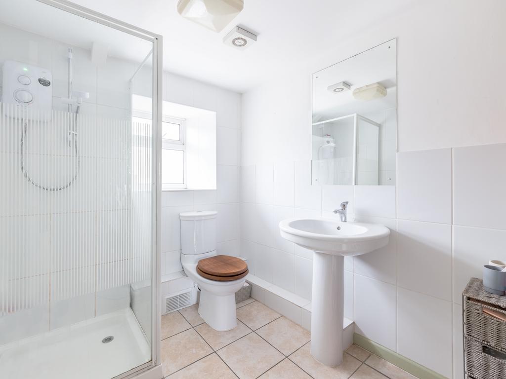 65c0b5ee0936b Egloshayle Road 1-7