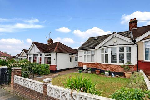 4 bedroom bungalow for sale, Stanhope Park Road, Greenford UB6