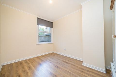 14 Elmers Drive, Teddington, TW11 9JB