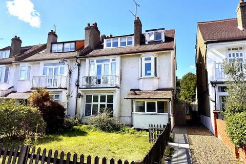 14 Elmers Drive, Teddington, TW11 9JB
