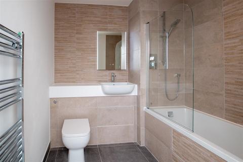 undefined, BUCKINGHAM COURT, Milton Keynes