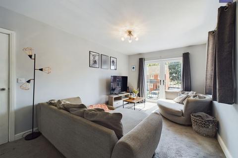 2 bedroom apartment for sale, Langdale Gardens, Blackpool, FY4