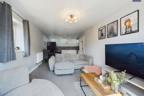 2 bedroom apartment for sale, Langdale Gardens, Blackpool, FY4