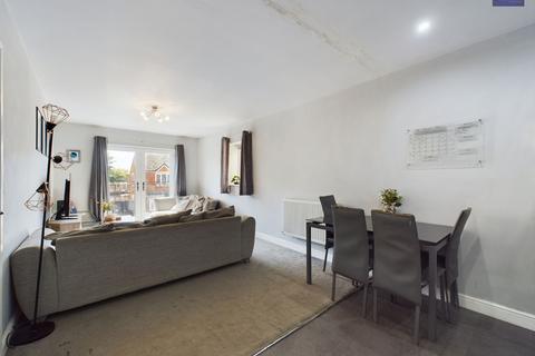2 bedroom apartment for sale, Langdale Gardens, Blackpool, FY4