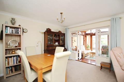 2a Avenue Road, Queniborough, Leicester, LE7 3FA
