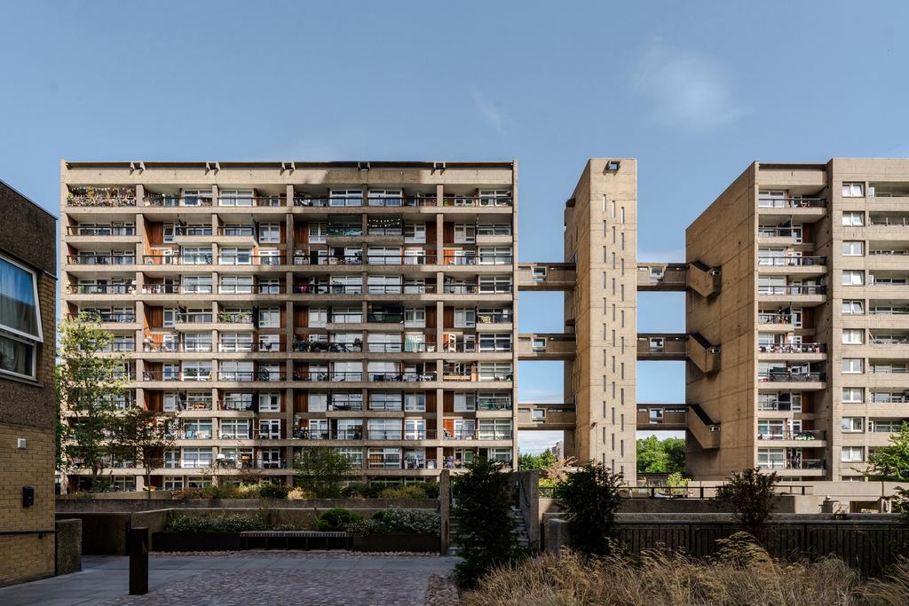 297774 - 40 Carradale House-9.jpeg