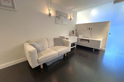 undefined, Caro Point, Gatliff Road, London, SW1W 8BD