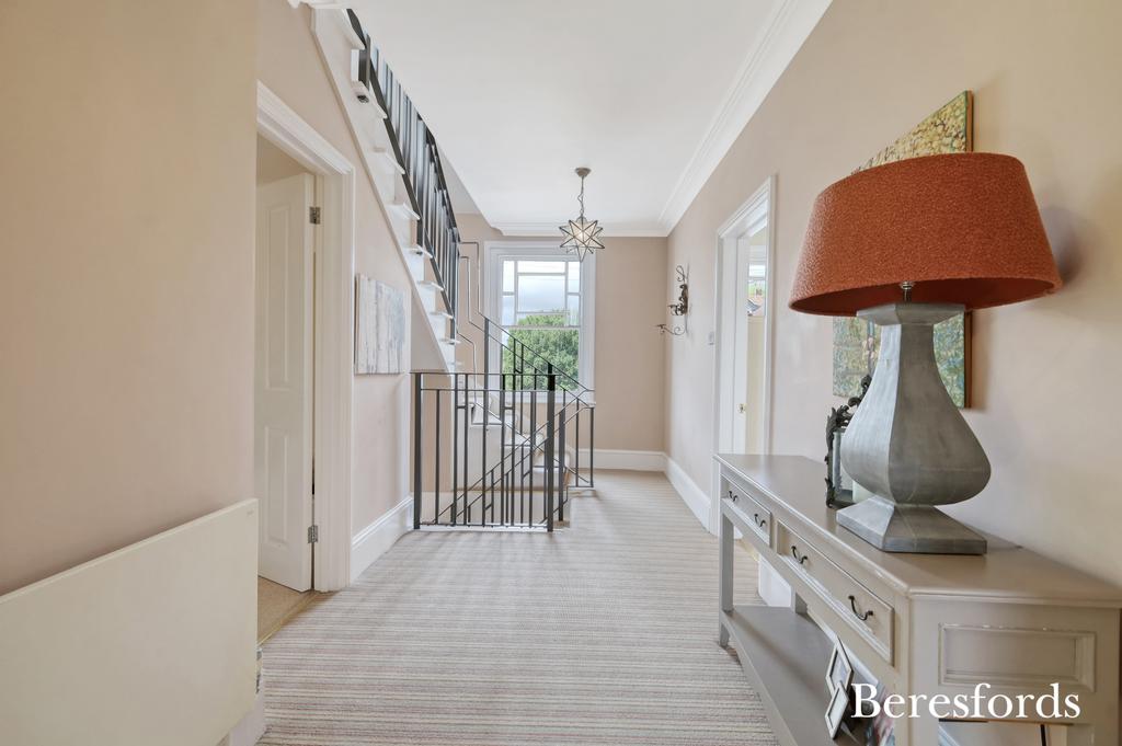 1st Floor Landing
