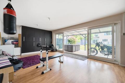 5 bedroom semi-detached house for sale, Langley,  SL3,  SL3