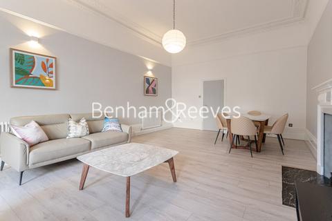 Stanhope Gardens,  Kensington SW7