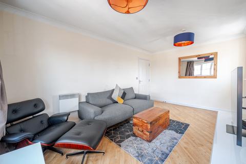 2 bedroom apartment for sale, Watling Gardens, Bedfordshire LU6