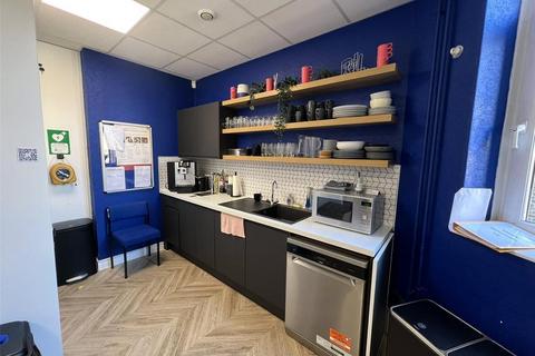 Office to rent, 19-20 Clifftown Rd Southend On Sea SS1 1AB
