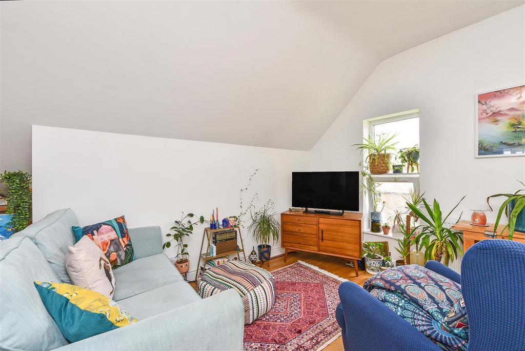 Kitchen / Living