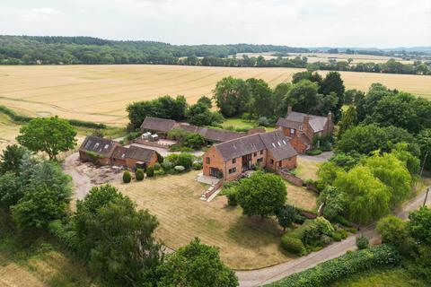 undefined, Pettiford Lane, Wootton Wawen, Henley-in-Arden, Warwickshire, B95