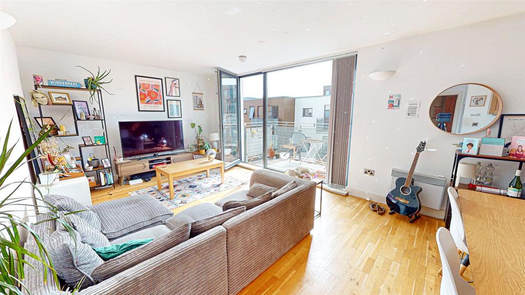 2 bedroom apartment for sale