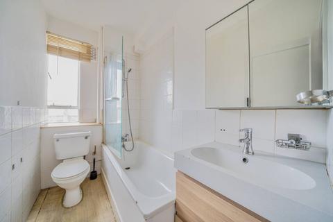 1 bedroom flat for sale, Christchurch Road, Brixton Hill, London, SW2