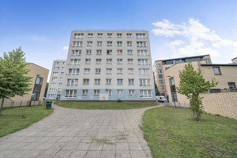 Kett Gardens, Brixton, London, SW2