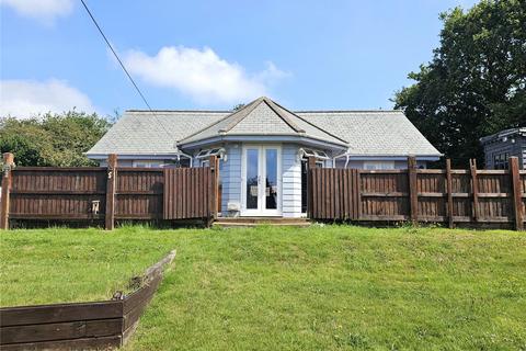 2 bedroom bungalow for sale, Torrington, Devon