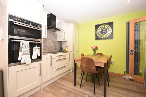 20 Acaster Drive, Garforth, Leeds, LS25 2BQ