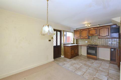 3 bedroom semi-detached house for sale, Oakwood Drive, Heath Farm, Shrewsbury