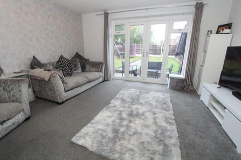 2 bedroom semi-detached house for sale, Gayfield Avenue, Brierley Hill DY5