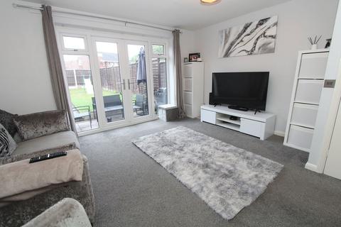 2 bedroom semi-detached house for sale, Gayfield Avenue, Brierley Hill DY5