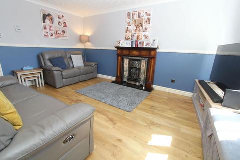 undefined, Belle Isle, Brierley Hill DY5