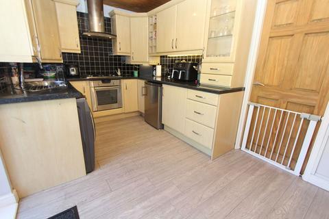 undefined, Belle Isle, Brierley Hill DY5