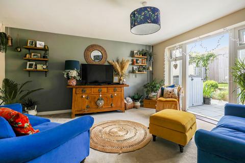 15 Landerslee Drive, Truro, TR1 3GF