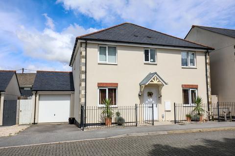 15 Landerslee Drive, Truro, TR1 3GF