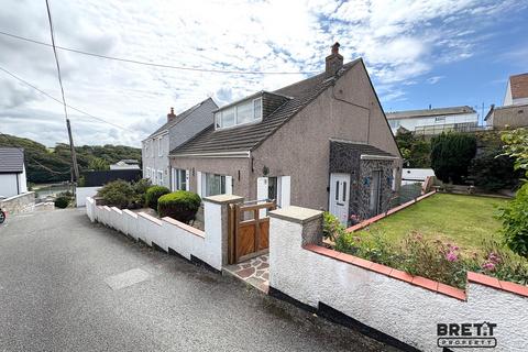 undefined, Beach Hill, Milford Haven, Pembrokeshire. SA73 2QN