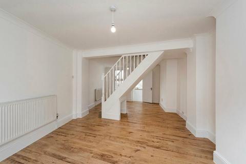66 Hill House Road, Dartford, DA2 6HQ