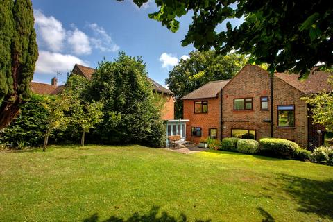 3 Deedes Close, Hythe, CT21 5HZ