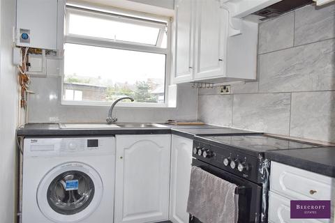 8 Myrtle Road, Wombwell, Barnsley, S73 8LN