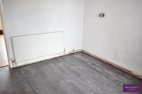 8 Myrtle Road, Wombwell, Barnsley, S73 8LN