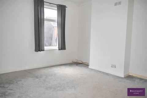 8 Myrtle Road, Wombwell, Barnsley, S73 8LN