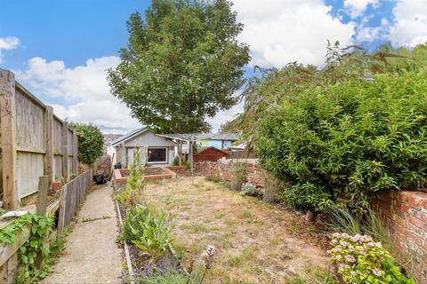 5 bedroom terraced house for sale, Upper Highland Road, Ryde PO33
