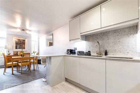 2 bedroom apartment for sale, Haworth Close, Halifax, West Yorkshire, HX1
