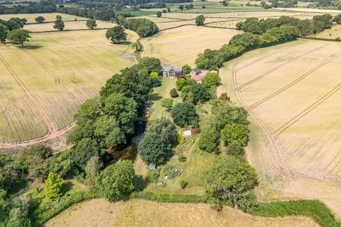 undefined, Tregare, Raglan, Monmouthshire