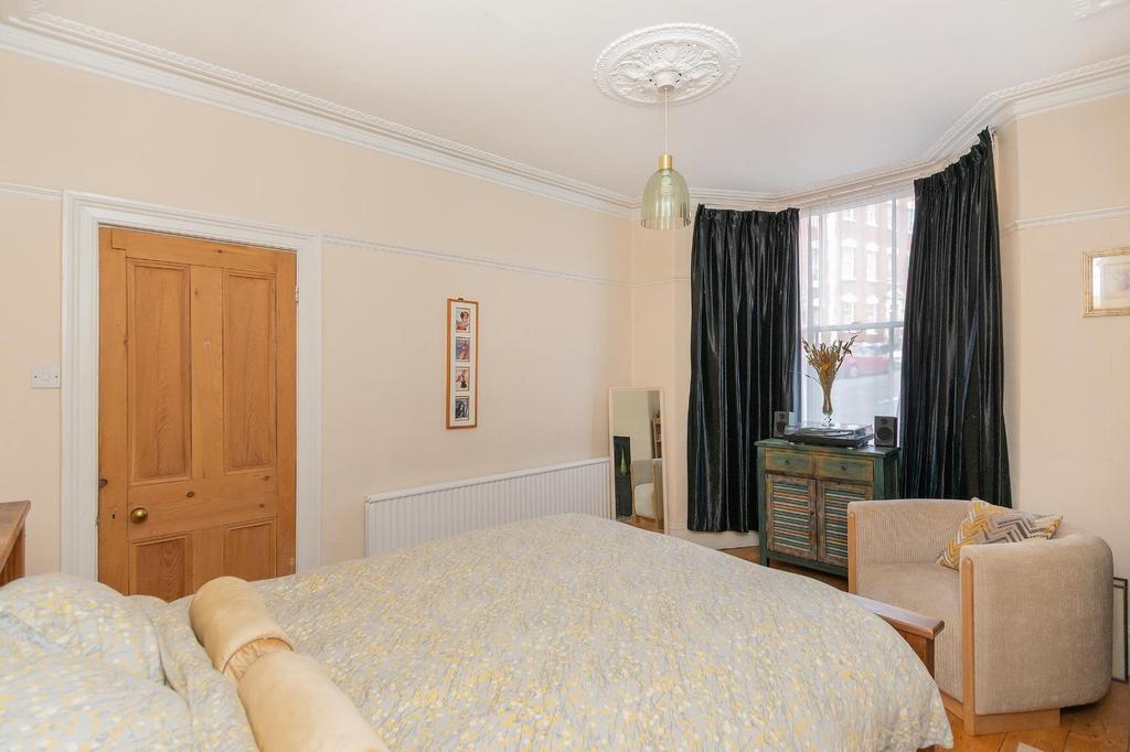 0 A2 THS - Bedroom E.jpg
