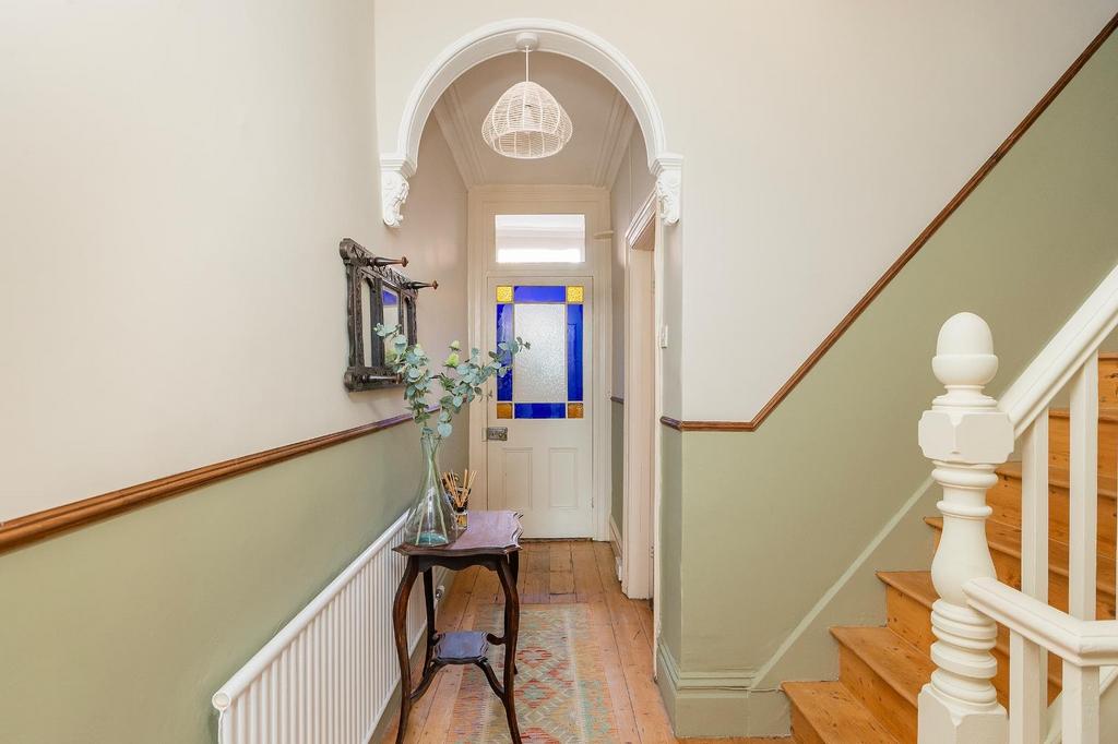 0 A2 THS - Hallway C.jpg