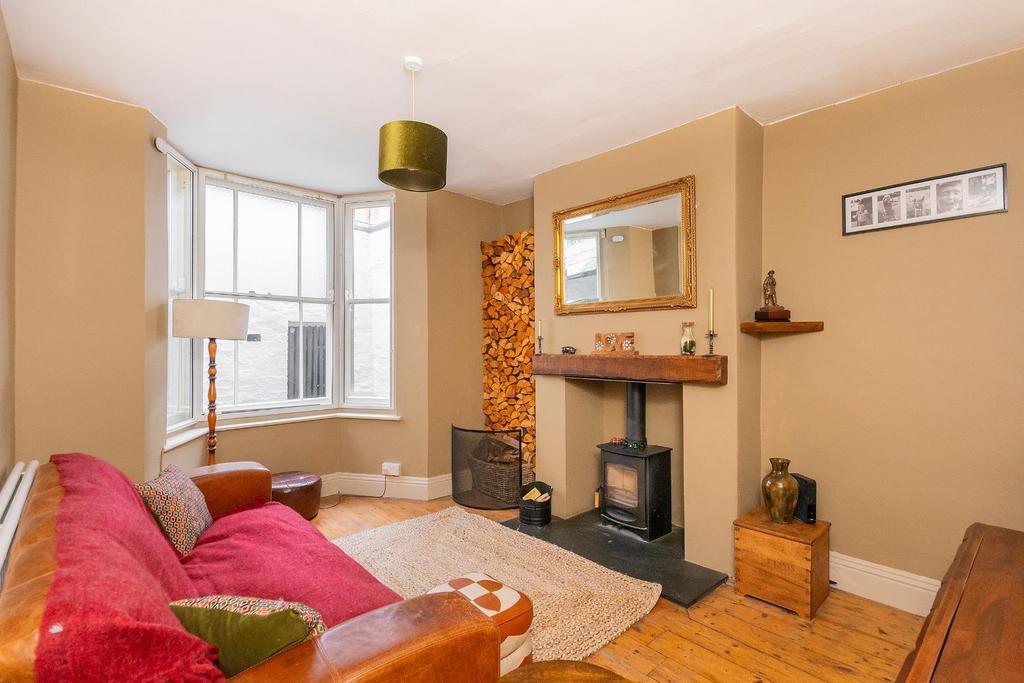 0 A2 THS - Living Room E.jpg