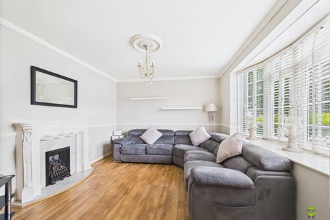 3 bedroom terraced house for sale, Chalcombe Road, London, SE2